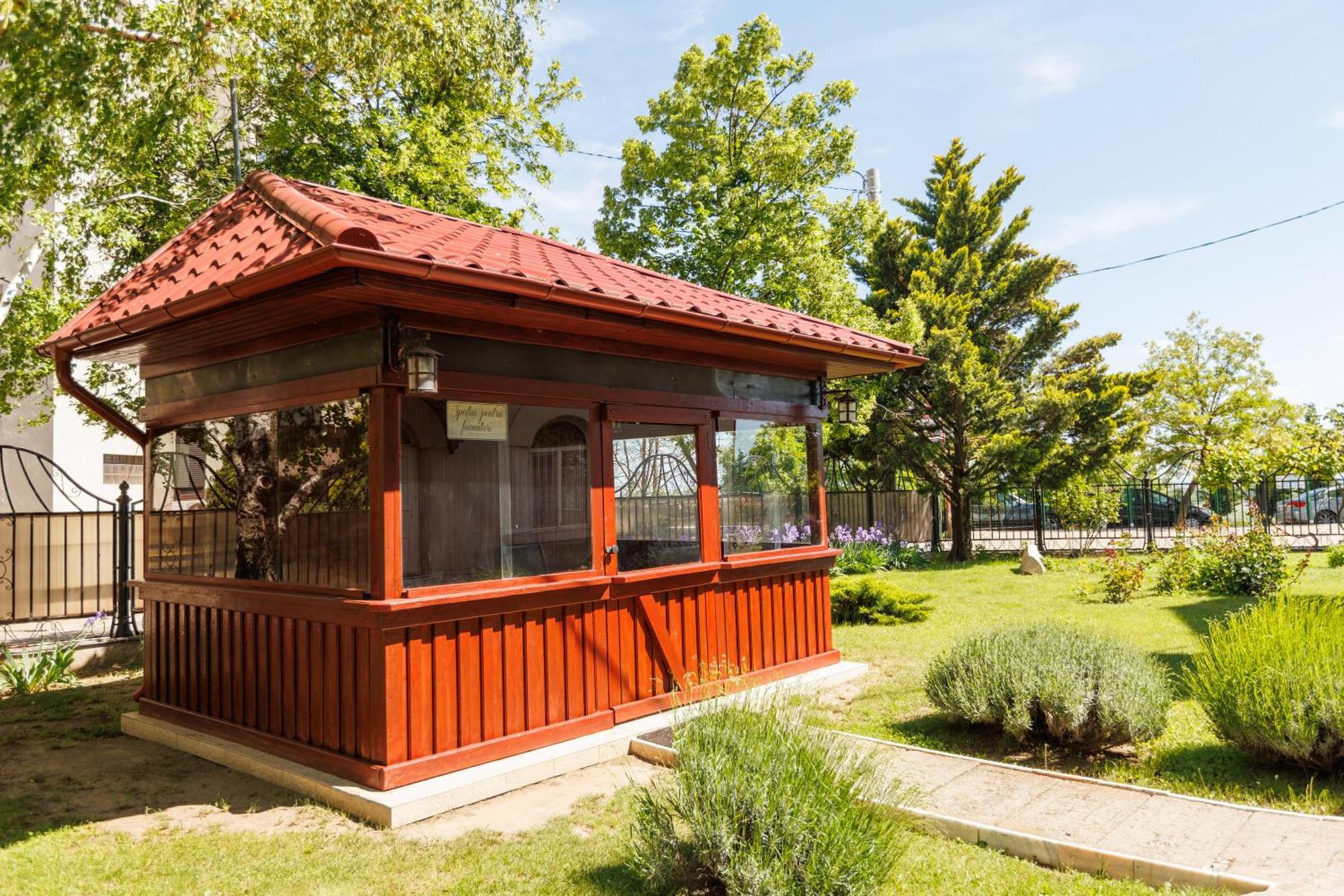 Vila Belvedere Galaţi Exterior foto